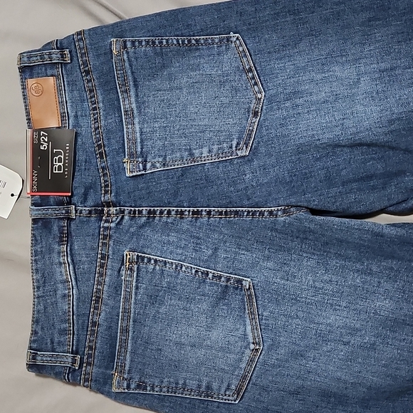 Jeans - Picture 5 of 5